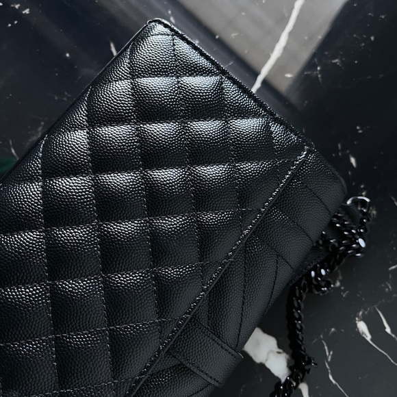 SAINT LAURENT SMALL ENVELOPE IN QUILTED GRAIN DE POUDRE EMBOSSED LEATHER - Picture 2 of 12